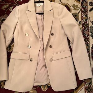 Elegant Beige Double-Breasted Blazer